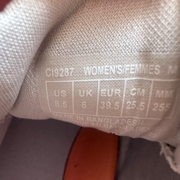 Rockport Cream Athletic Shoes with Breathable Upper - Picture 6 of 8